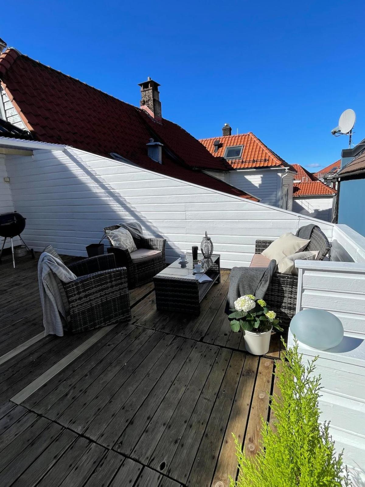 Charming House With Roof Terrace And Sea View Apartamento Bergen